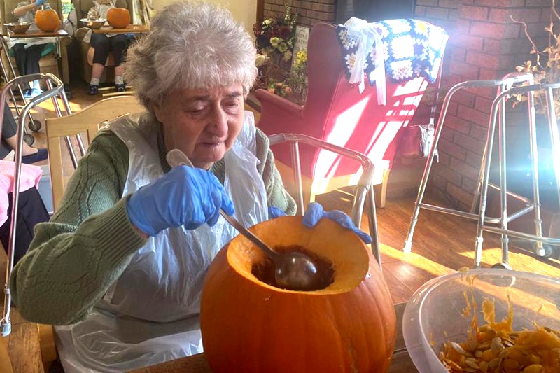 Halloween Fun Hollybank Residential Care Home, Shotton